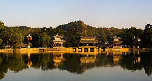 《索尼克×夏特 世代重启》预告片 10月25日登陆全平台